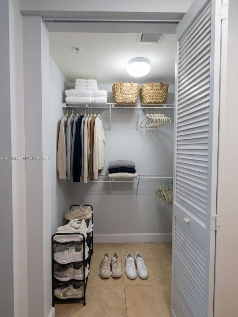 41 SE 5th St , Unit 815, Miami, FL 33131 Photo