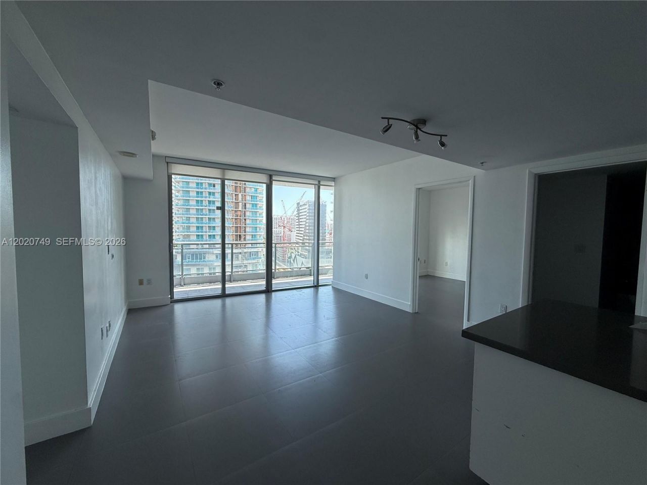 92 SW 3rd St, Unit 1804, Miami, FL 33130 Photo