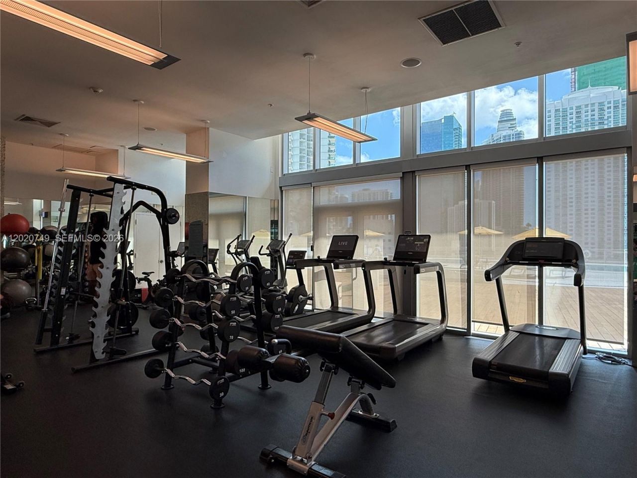 92 SW 3rd St, Unit 1804, Miami, FL 33130 Photo