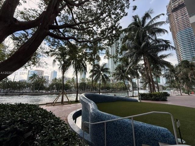 185 SW 7th St , Unit 3803, Miami, FL 33130 Photo
