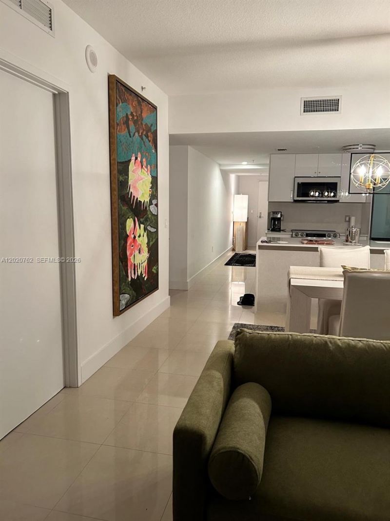 185 SW 7th St , Unit 3803, Miami, FL 33130 Photo
