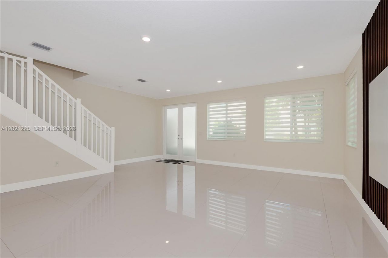 6681 NW 104th Ave , Unit 6681, Doral, FL 33178 Photo
