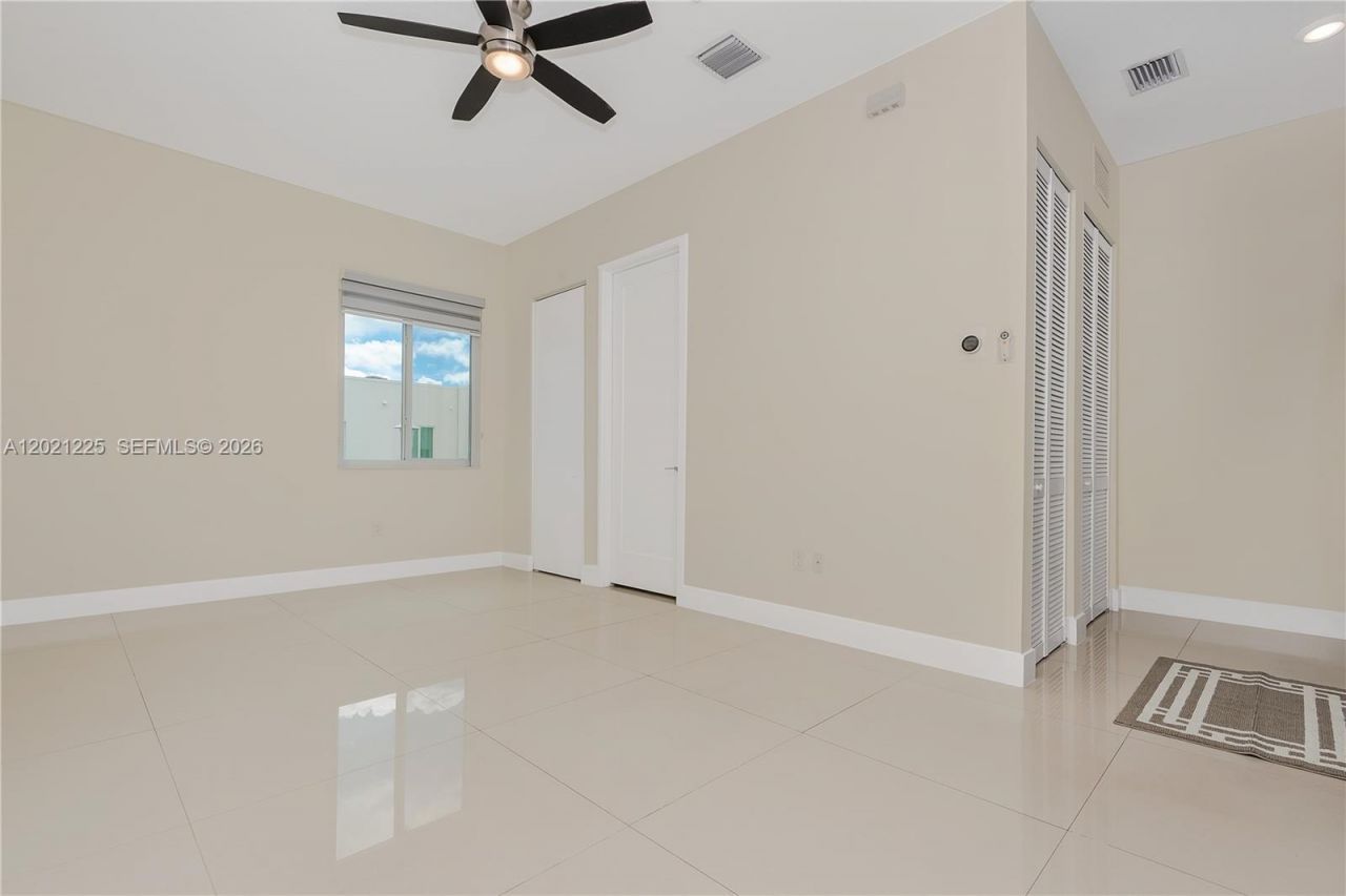 6681 NW 104th Ave , Unit 6681, Doral, FL 33178 Photo
