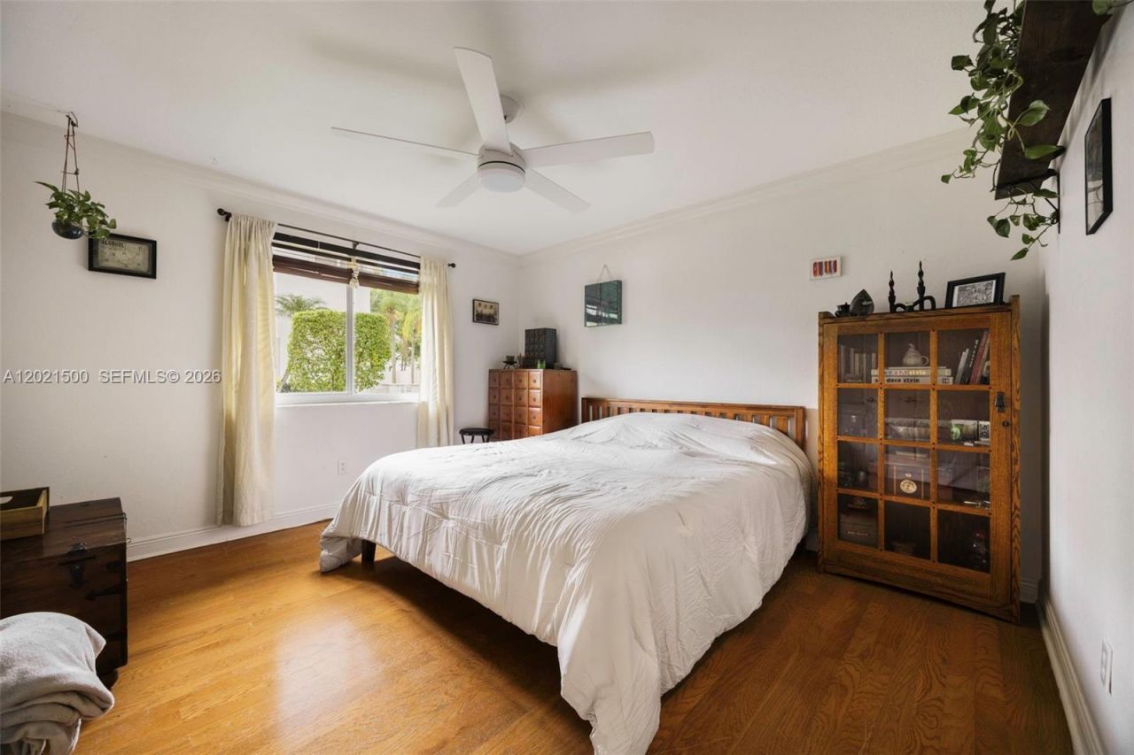 7400 SW 170th Ter, Palmetto Bay, FL 33157 Photo