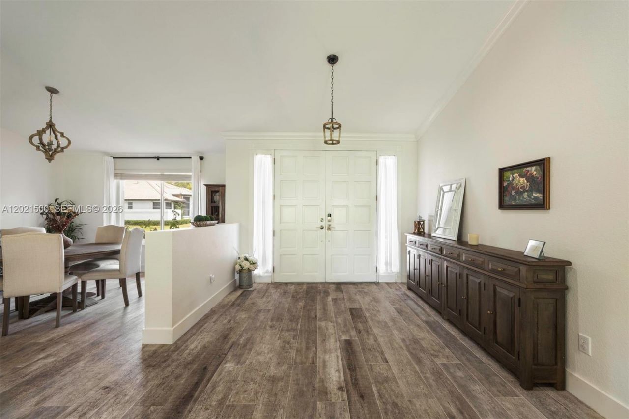 7400 SW 170th Ter, Palmetto Bay, FL 33157 Photo