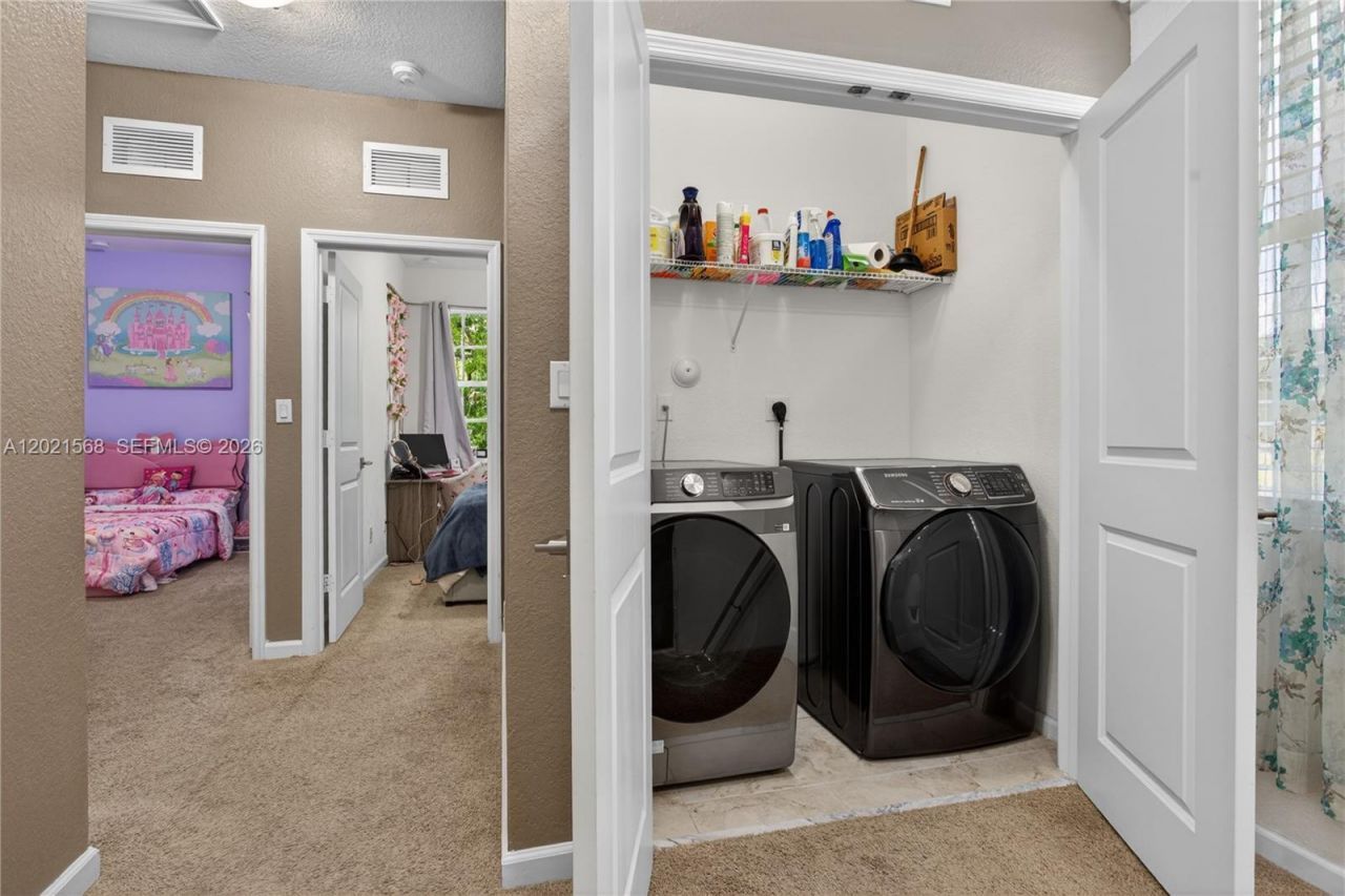 4044 NW 11th St, Unit 4044, Lauderhill, FL 33313 Photo