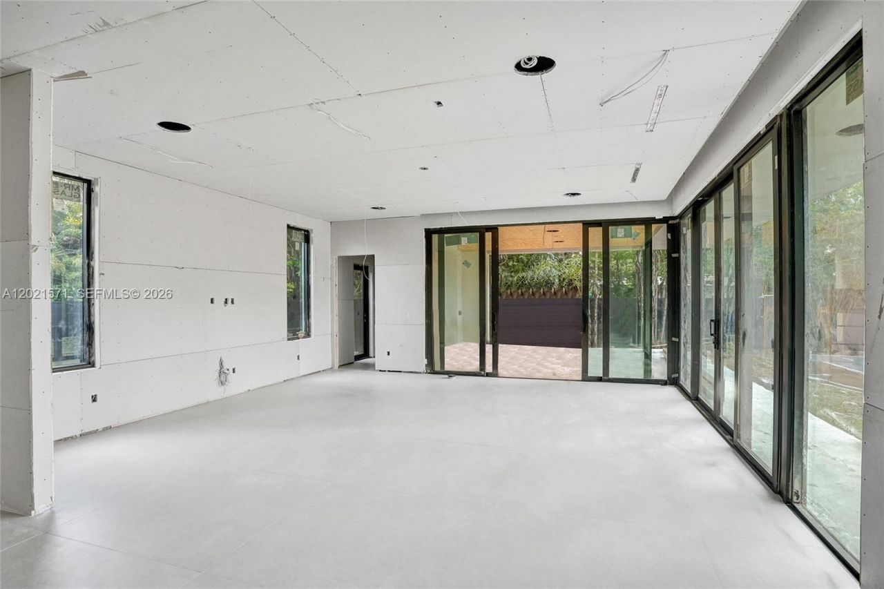 528 NE 13th Ave , Fort Lauderdale, FL 33301 Photo