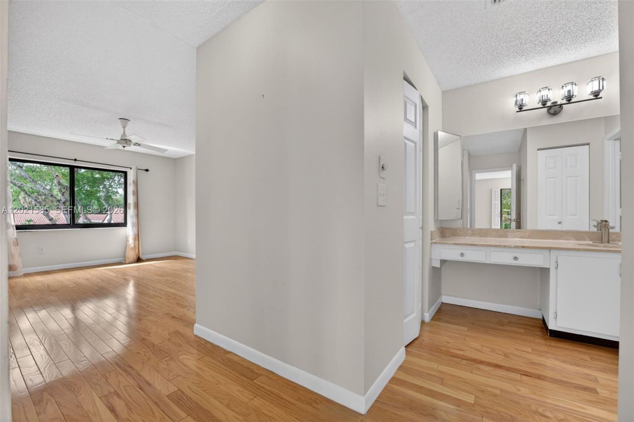 21810 Cypress Cir , Unit 26B, Boca Raton, FL 33433 Photo