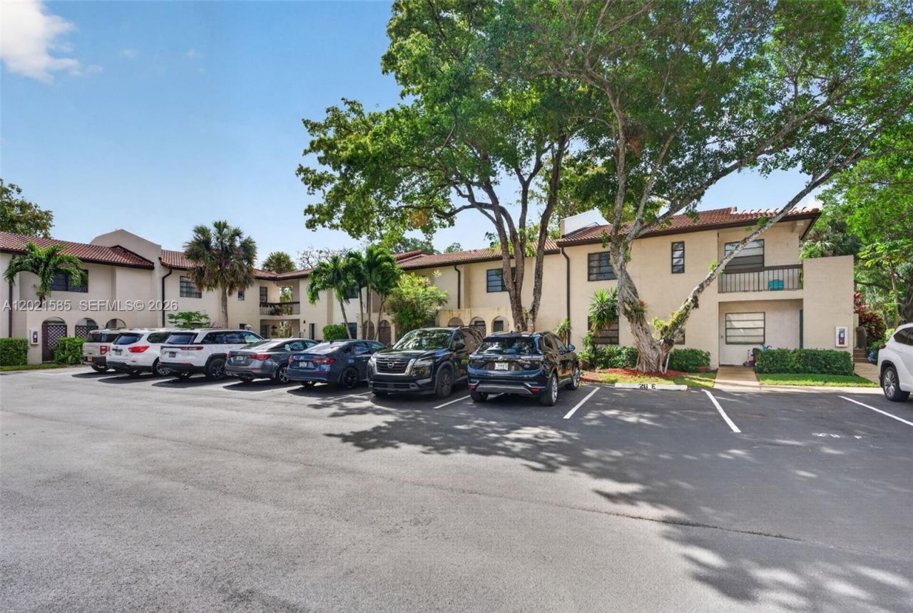 21810 Cypress Cir , Unit 26B, Boca Raton, FL 33433 Photo