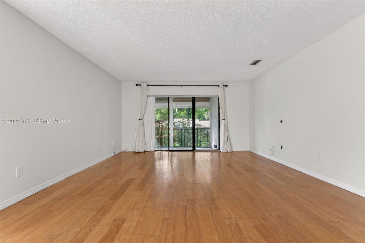 21810 Cypress Cir , Unit 26B, Boca Raton, FL 33433 Photo