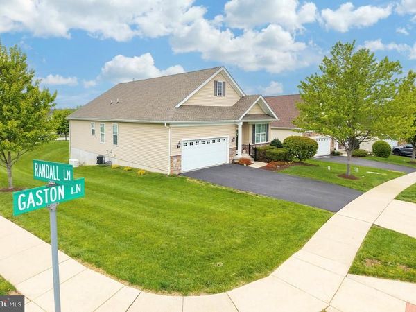 200 GASTON LANE, COATESVILLE, PA 19320