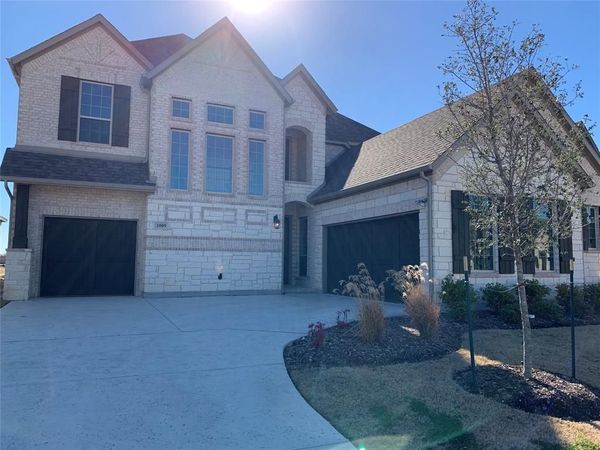 1009 Hunters Creek Drive, Rockwall, TX 75087