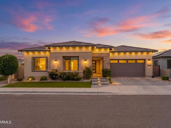 1290 E FICUS Way, Gilbert, AZ 85298