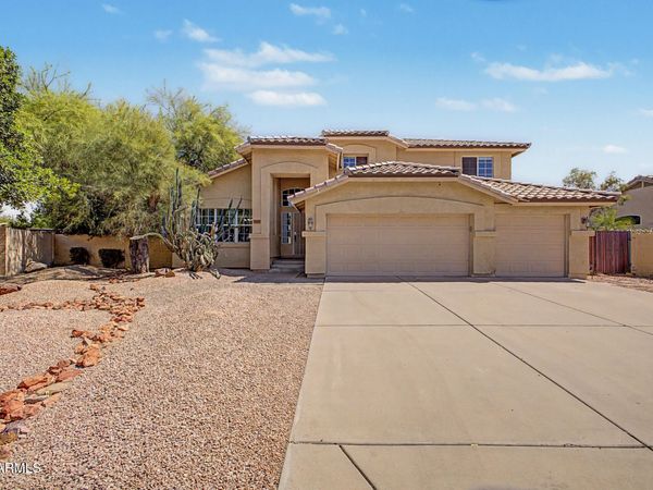 4337 E DESERT Lane, Gilbert, AZ 85234