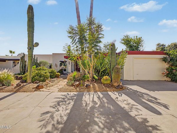 3212 W SAHUARO Drive, Phoenix, AZ 85029