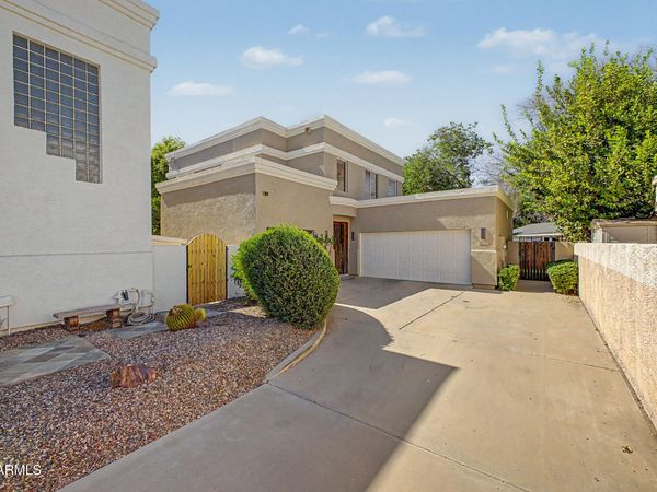 6022 N 5TH Place, Phoenix, AZ 85012