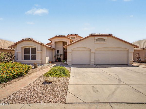 557 W Monte Avenue, Mesa, AZ 85210