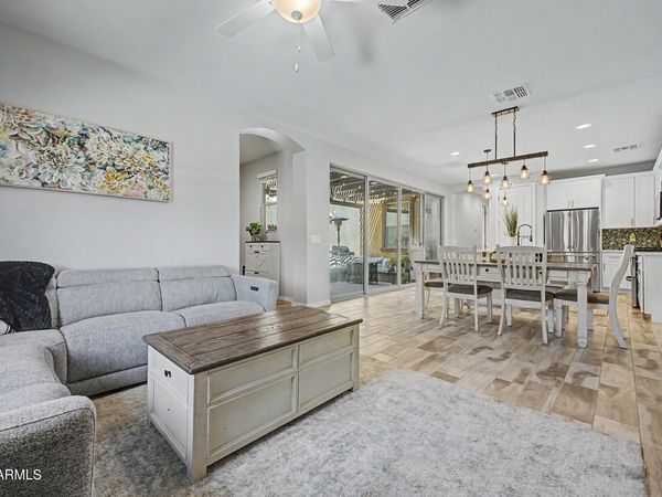 4260 E JESSE Street, Gilbert, AZ 85295