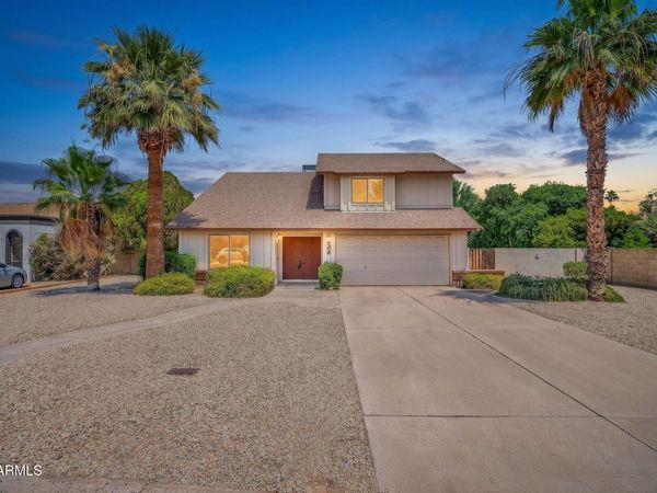 4428 W Villa Theresa Drive, Glendale, AZ 85308