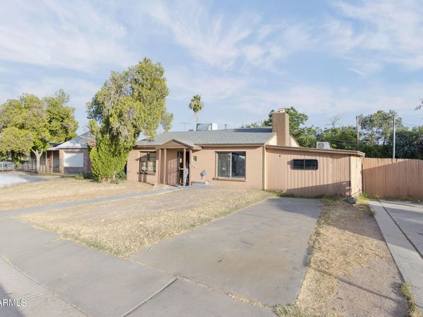 775 E First Place Place, Mesa, AZ 85203