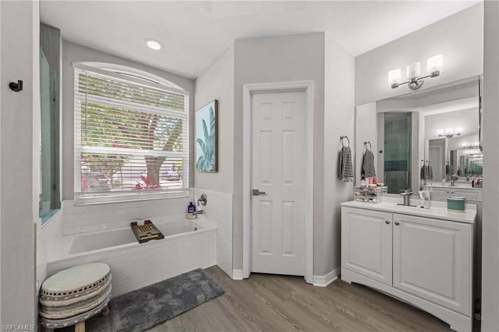 17381 Stepping Stone Dr, Fort Myers, FL 33967 Photo