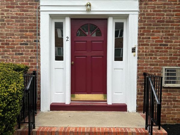 283 Spring Street, Unit 2A, Red Bank, NJ 07701