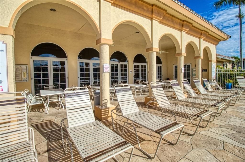 15361 Bellamar Cir, Unit 114, Fort Myers, FL 33908 Photo