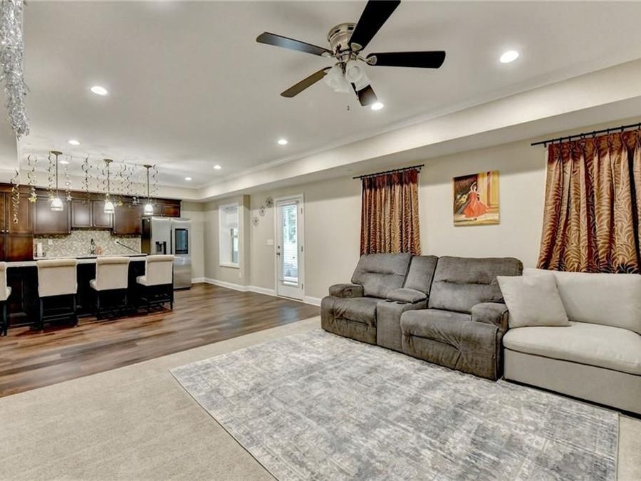 Property Image 60