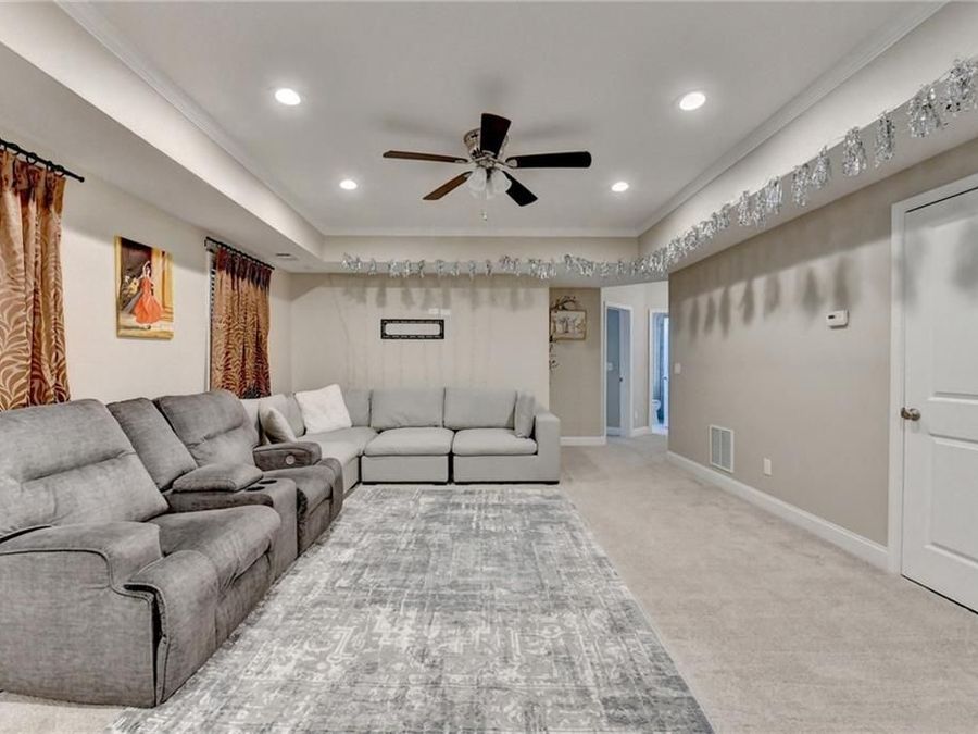 Property Image 63