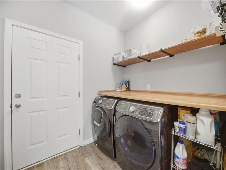 Property Image 33