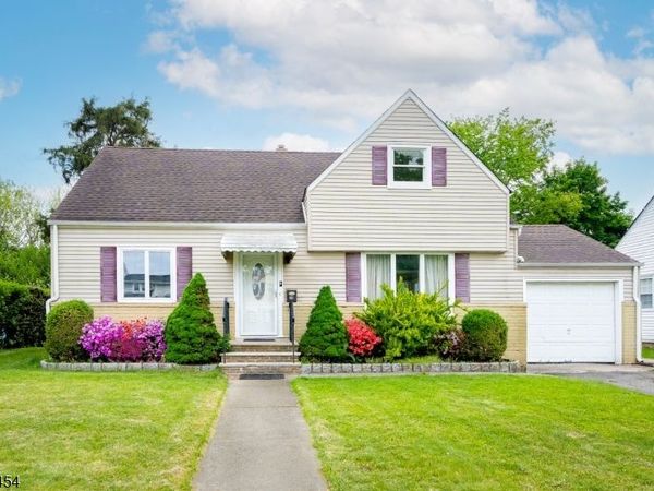 441 Blanchard Ter, Hackensack, NJ 07601