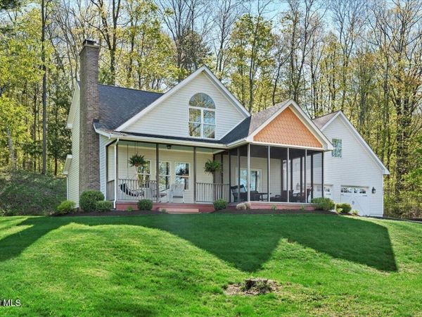 2412 New York 43, Averill Park, NY 12018