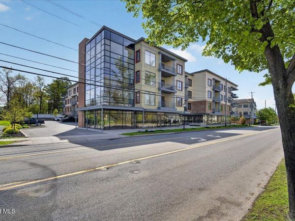 116 West, UNIT 401, Saratoga Springs, NY 12866