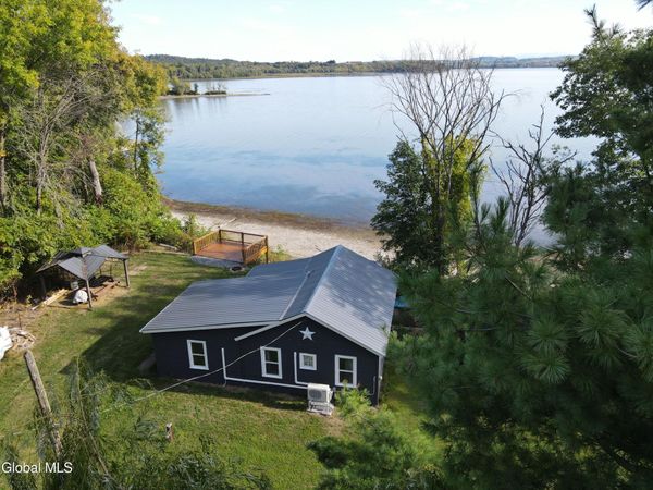 52 Wilson Bay Road, Ticonderoga, NY 12883