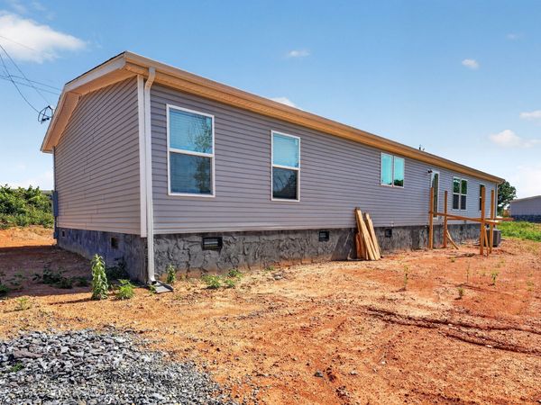 261 Laura Boiling Loop Road , Strawberry Plains, TN 37871