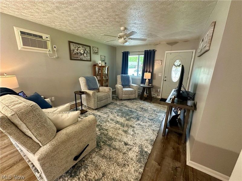 1298 Elberon Avenue , Salem, OH 44460 Photo 8