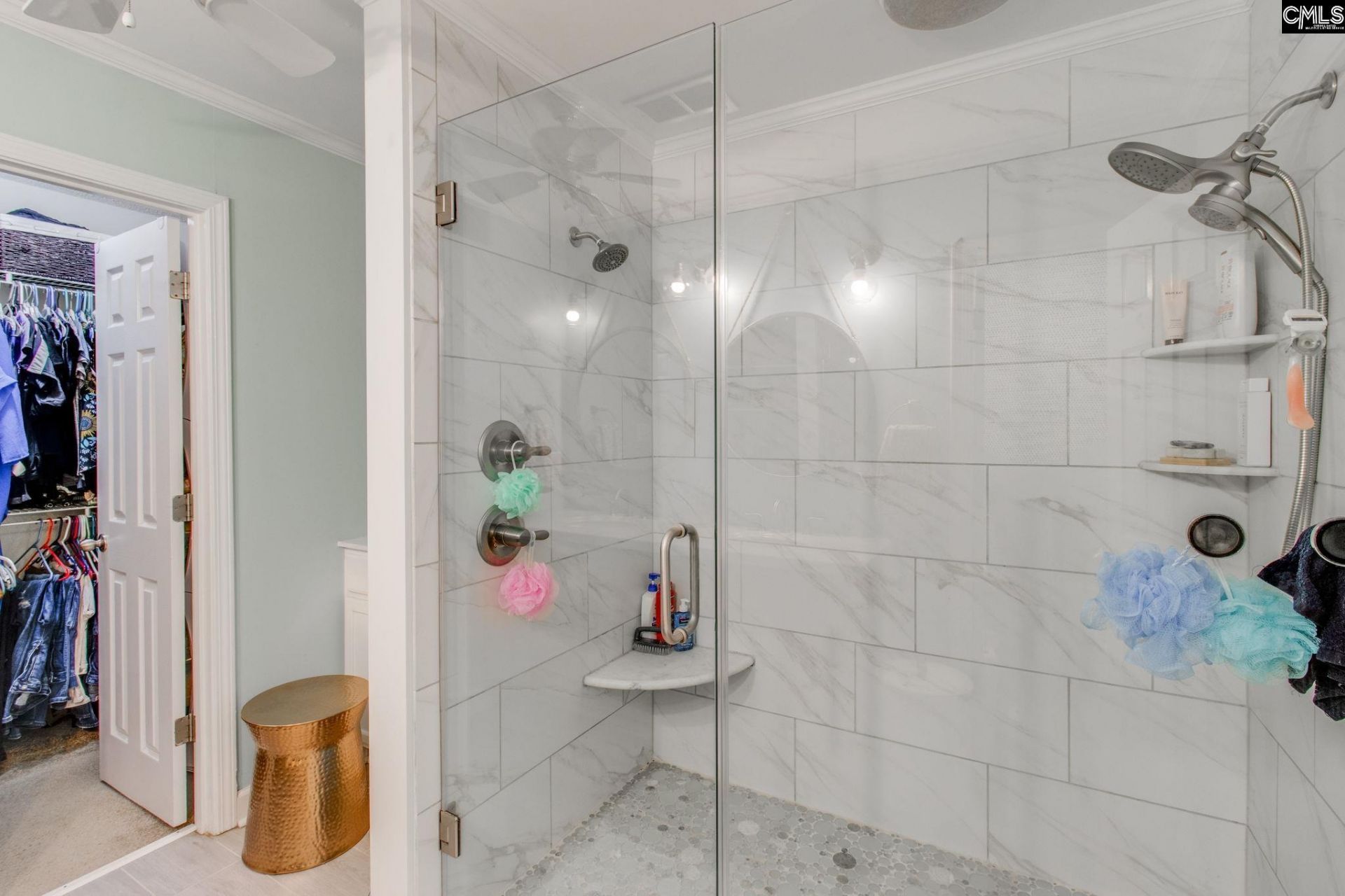 101 E Passage  Photo 21