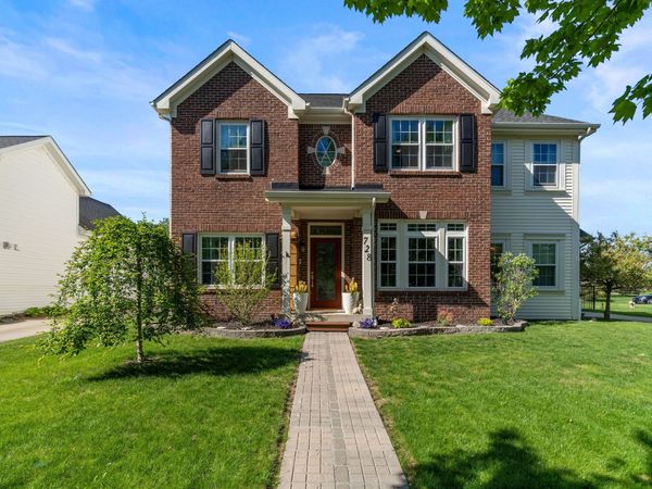 728 Stockbridge Drive, Westfield, IN 46074