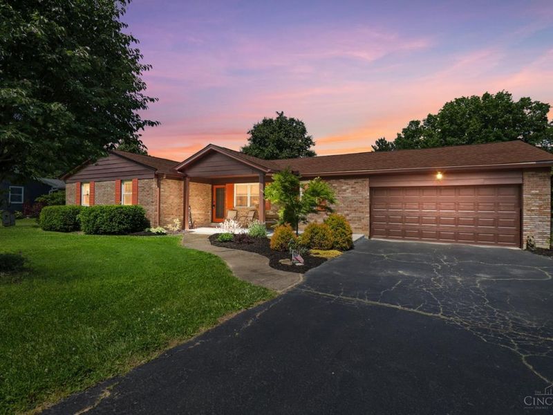 736 Wards Corner, Loveland, OH 45140 Photo 3