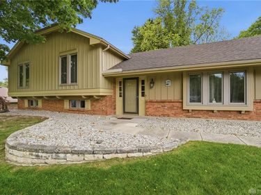 7880 John Elwood Drive, Centerville, OH 45459