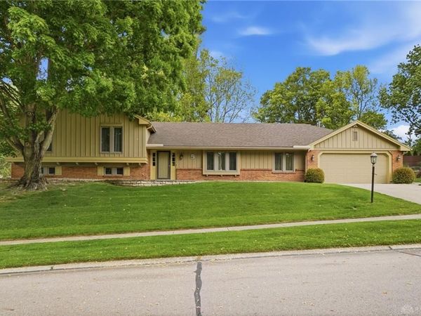7880 John Elwood Drive, Centerville, OH 45459
