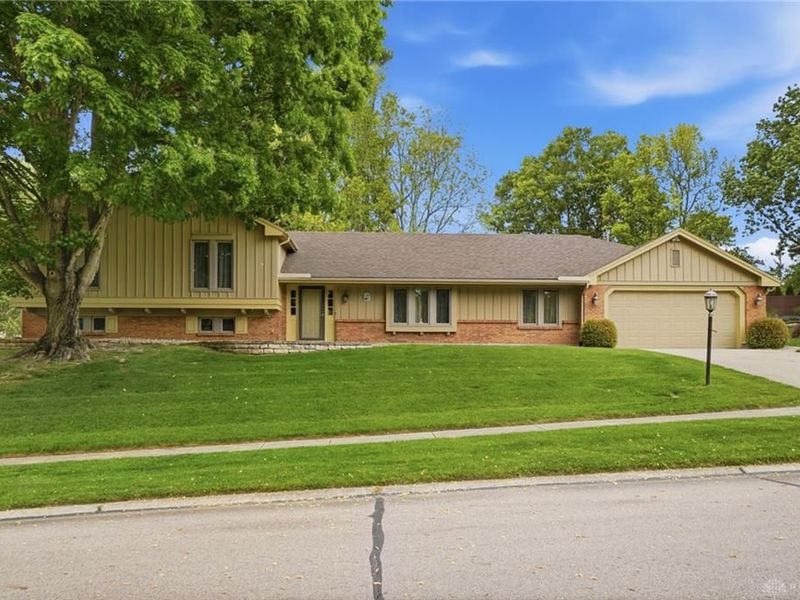 7880 John Elwood Drive, Centerville, OH 45459 Photo 1