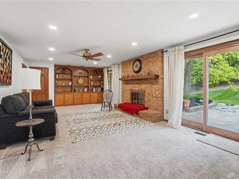 7880 John Elwood Drive, Centerville, OH 45459 Photo 11