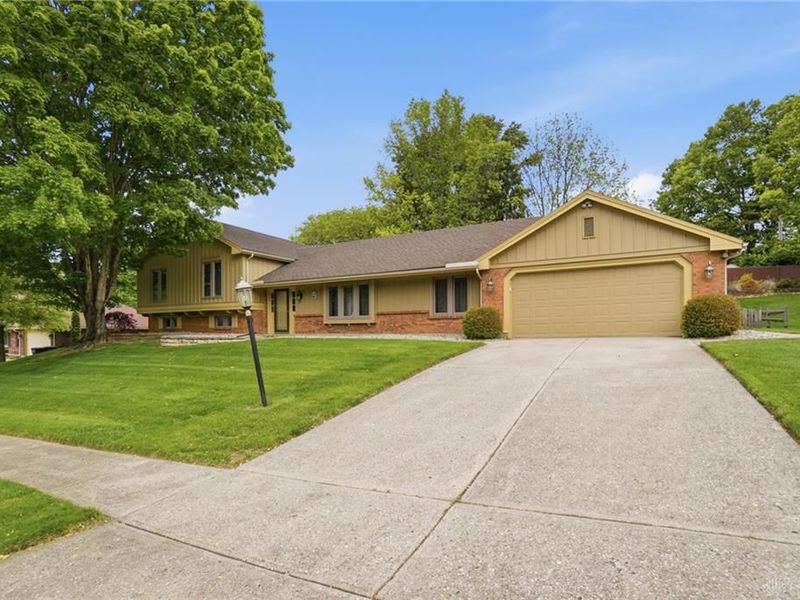 7880 John Elwood Drive, Centerville, OH 45459 Photo 2