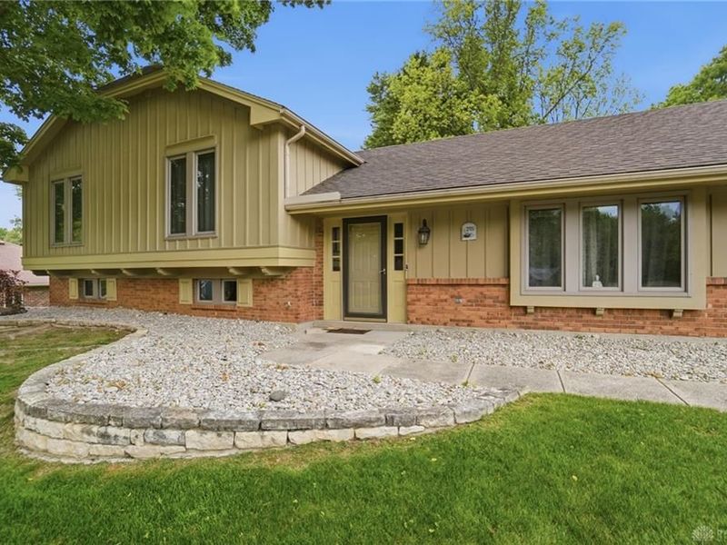 7880 John Elwood Drive, Centerville, OH 45459 Photo 4