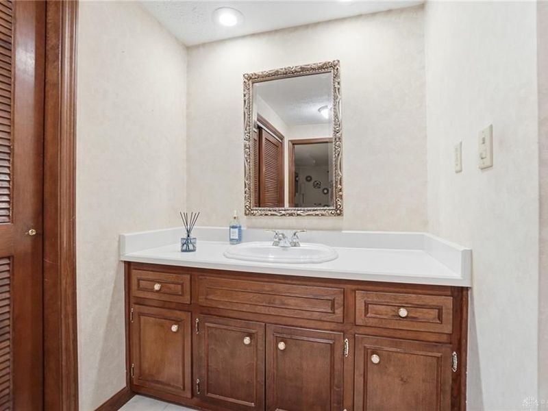 7880 John Elwood Drive, Centerville, OH 45459 Photo 44