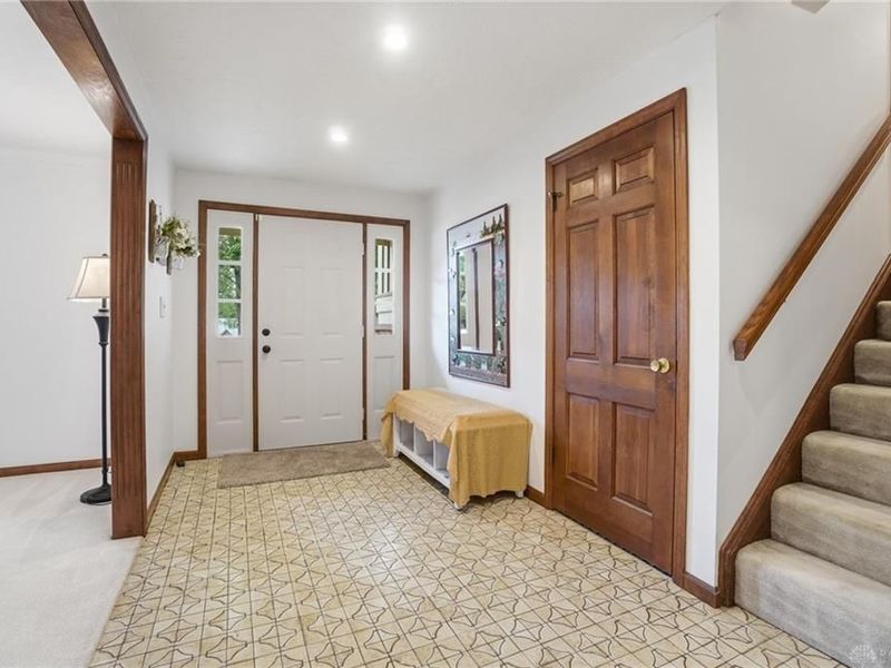 7880 John Elwood Drive, Centerville, OH 45459 Photo 7