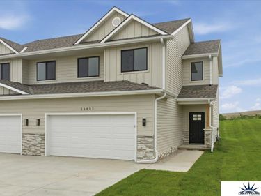 16402 Sumac Street , Bennington, NE 68007
