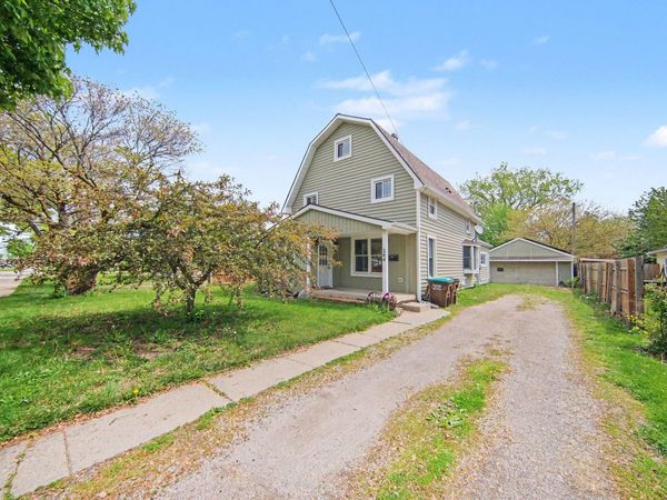 264 Ypsilanti Street, Dundee, MI 48131