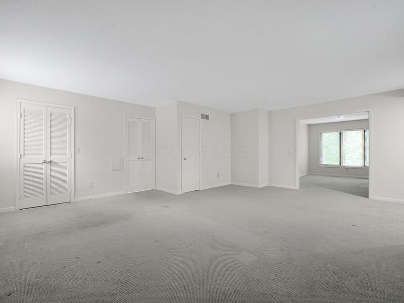 1627 Coppertree Road, Columbus, OH 43232 Photo 32